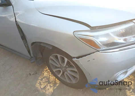 2016 Nissan Pathfinder S from USA, damaged, VIN 5N1AR2MMXGC671232